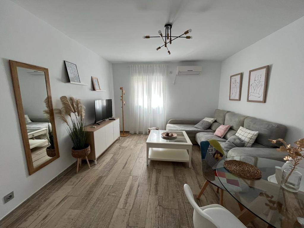 Apartamento Ciudad Jardin Cuarta Planta Sin Ascensor Cordoue Extérieur photo